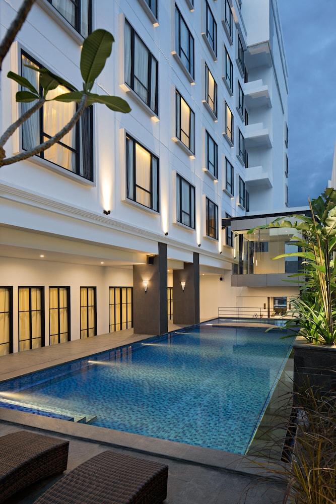 Sutasoma Hotel Jakarta Eksteriør billede